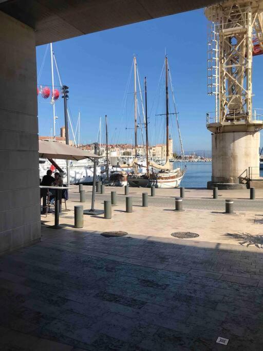 Studio Benvengudo Port La Ciotat - Appartement Et Parking Luaran gambar